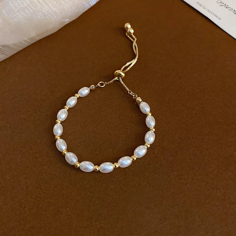 Elegant Baroque Pearl Bracelet