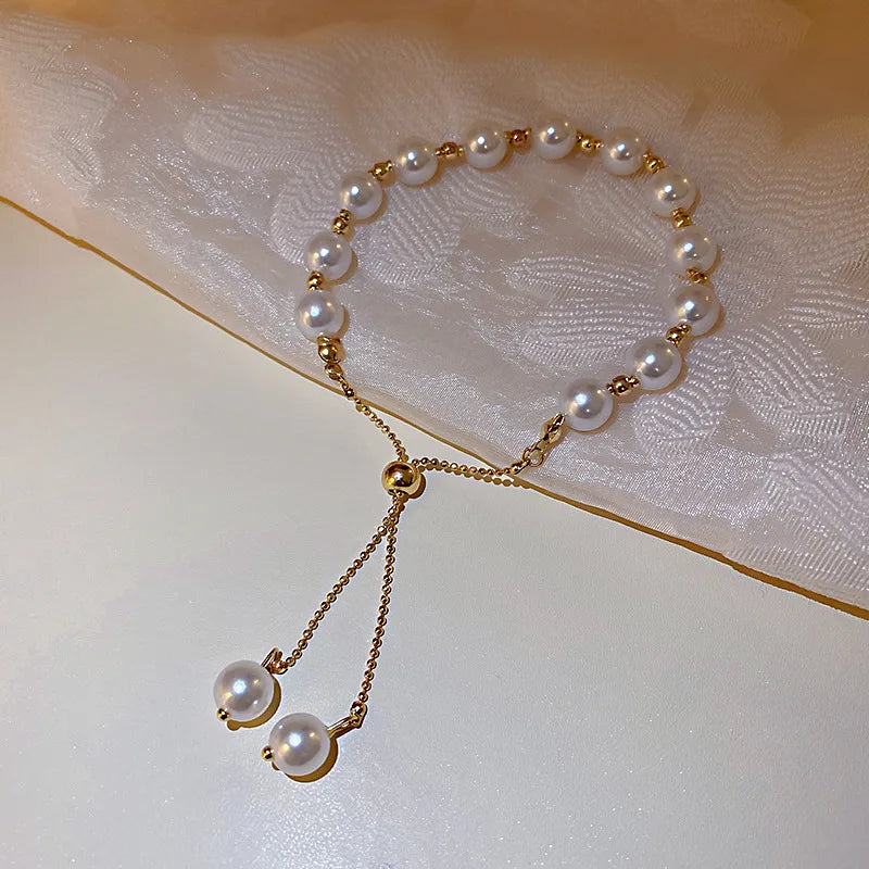 Elegant Baroque Pearl Bracelet
